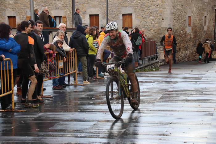 Eneko Gurrutxaga, Adunan ira 85 1574532647440