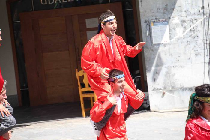 Axeri-dantza Aduna Jaiak 201 103 1534335435597