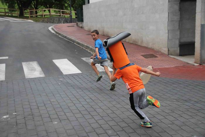 Suziria lehertuta, lau festa 40 1564684275826