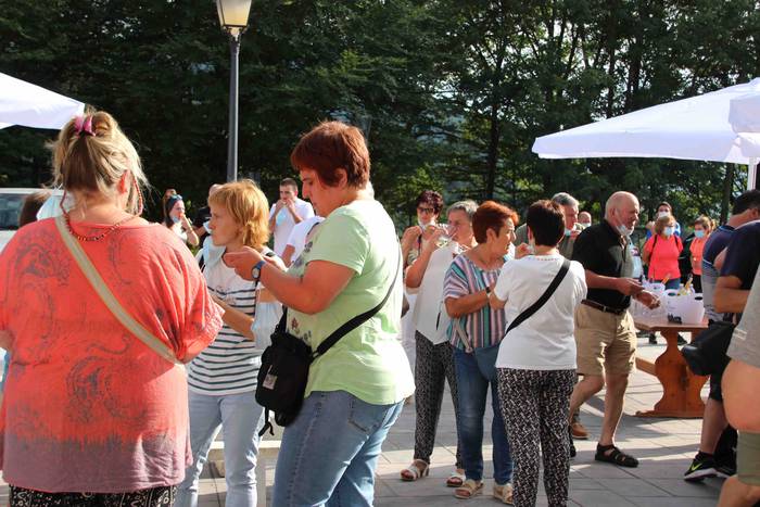 Zabaldu ditu ateak Ñañarri j 20 1595529120811