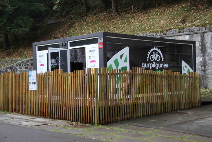 BIgarren eskuko azoka, mugik 19 1664013943125