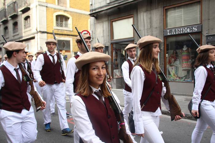 Lizarrez apaindutako kaleeta 220 1498481072301