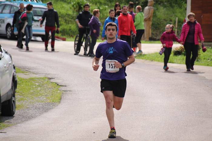 Aitziber Ibarbia eta Julen L 78 1525009318403