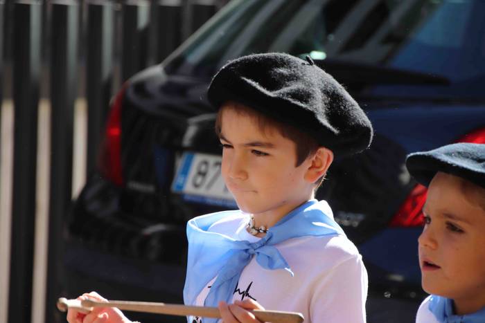 Danbor hotsek esnatu dute au 3 1572095540932