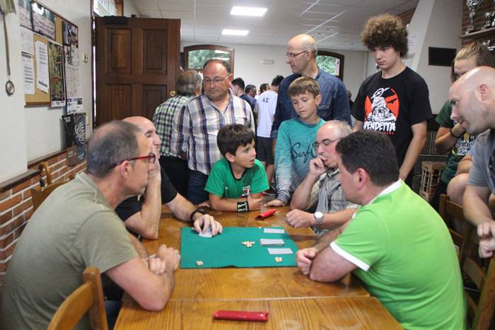 Puzgarriak, pilota eta karta 76 1501614156889