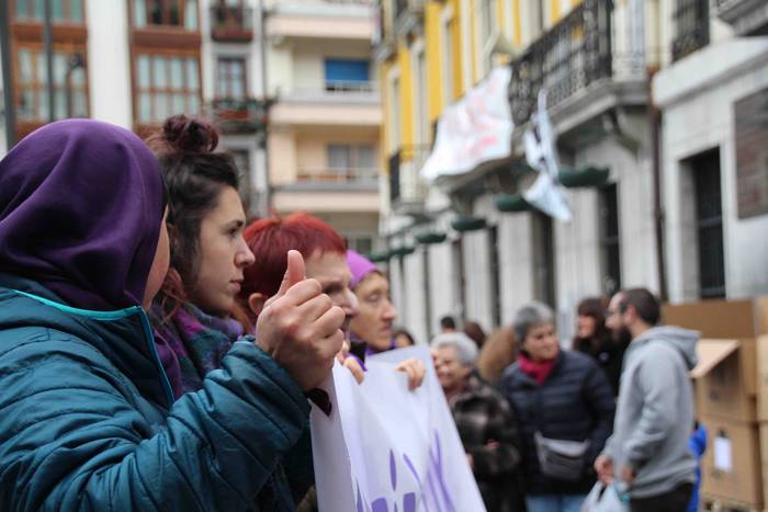 Diskurtsoak politika feminis 7 1543069888127