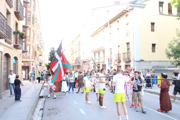 VILLABONAKO FESTAK. 2017. GA 38 1501091856590