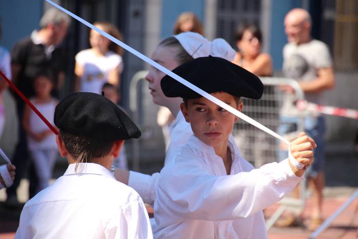 Dantza, bidania 53 1472040144931