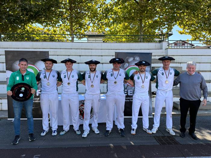 Gipuzkoa 2 garaile X. Euskal Herriko Bote Luzeko Txapelketan