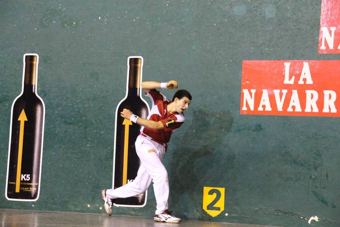 Altuna-Artola ligaxkako lehen partida 11 1445033121739