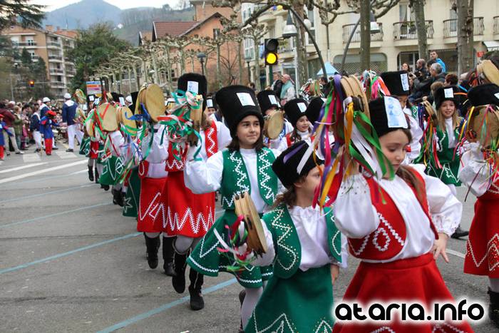 Zaldunita bezperako haur danborrada 29 1454785340534