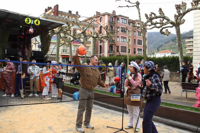 Irudimenak ez du mugarik Tol 4 1740933744530