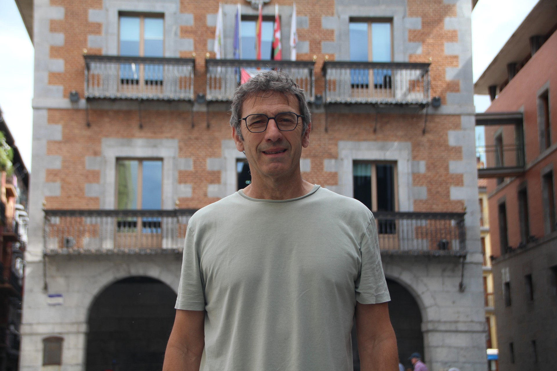 «Herria denon artean egiten dugula bermatzea nahi nuke»