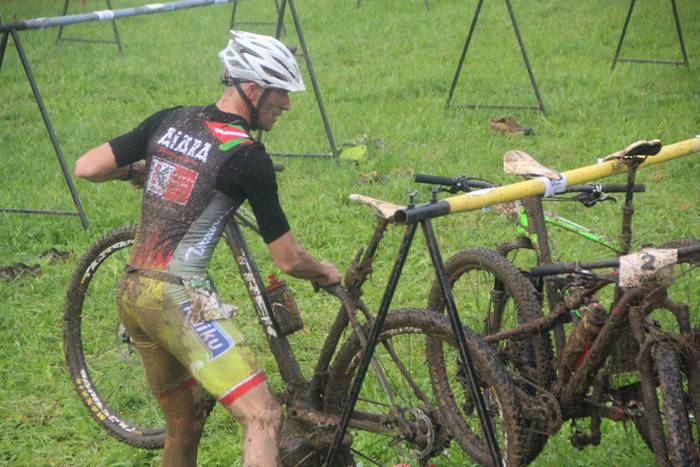 Jon Erguin eta Zuriñe Frutos 98 1508692322791