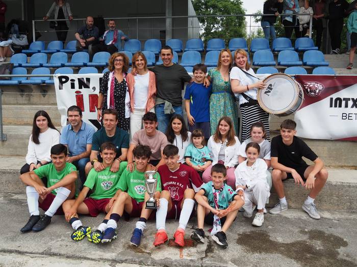 Intxurreko kadeteek ezin iza 4 1654506000255