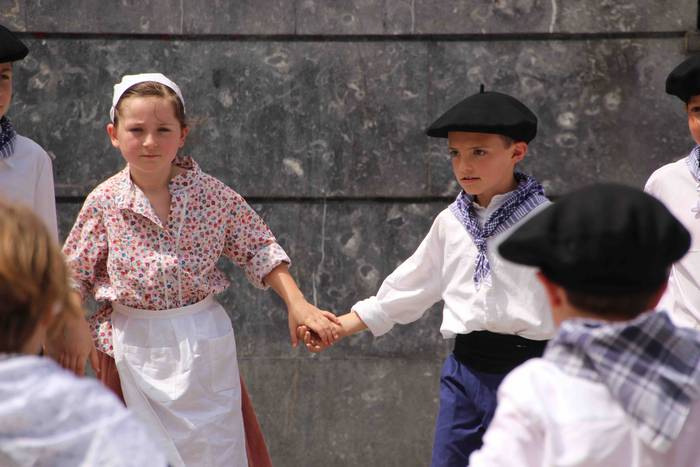 Alurr Eguna 2022 12 1653135888384