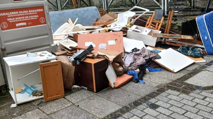 EAJ-PNVko udal taldeak kezkaz bizi du zaborraren jasotze selektiboaren beherakada progresiboa, %5eko beherakada azken bi urteetan