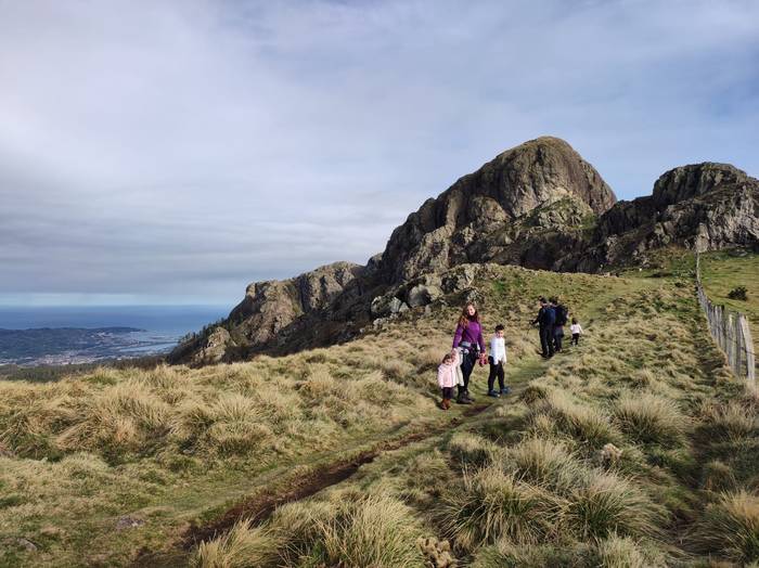 Urkita mendira irteera egingo dute larunbatean