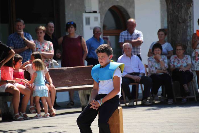 Belaunaldi berrien sasoia, f 36 1566652564997