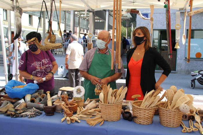 Zilarrezko urteurrenean, ino 37 1599914670047