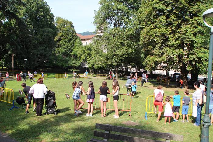 Zezenen aurretik korrika 33 1472903851039