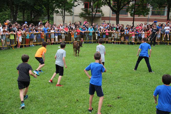 Eskola txiki eguna Ikaztegieta 71 1465750692354