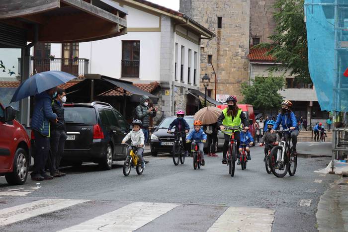 XXI. Biatloia egin dute Zizu 12 1621162205369