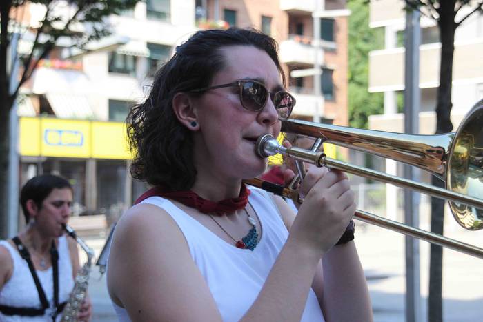 Bero sargoria, sagardoz bust 20 1532981577354