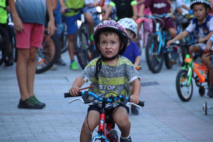 Jolas betean aritu dira umea 54 1537028212651