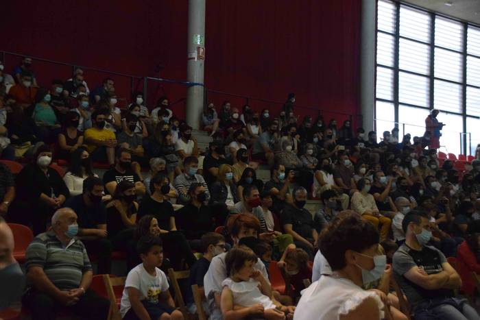 Oinak arin, festa giroan 28 1624725550276