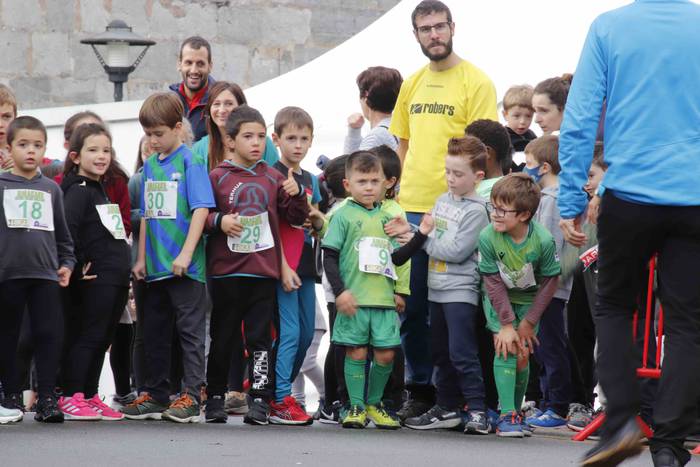 Ume krosa egin dute Amasako  7 1636802232656