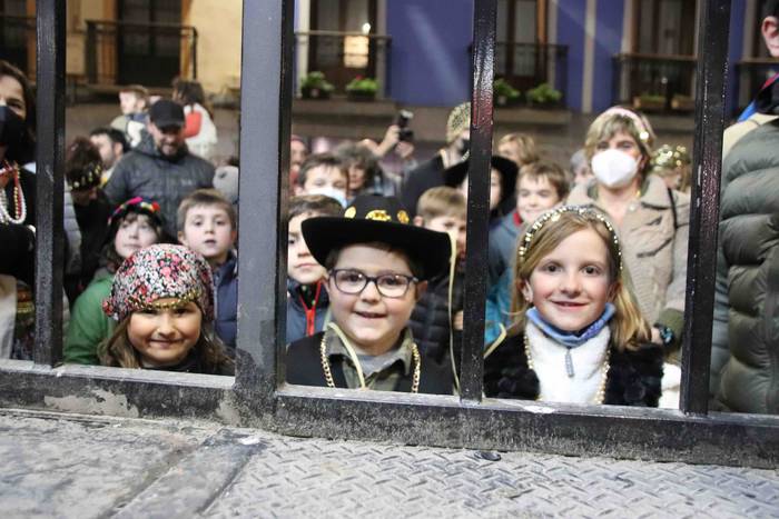 Urtebeteko etenaren ondoren, 9 1645301395956