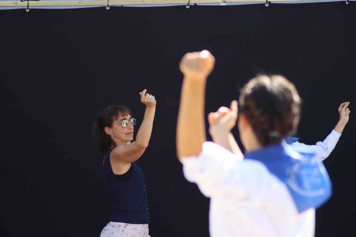 Dantzan igaro dute goiza Liz 29 1630841479071