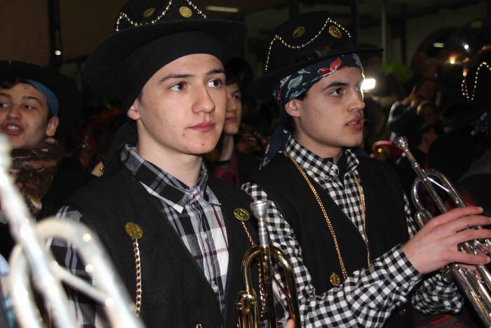 Hartzaren beldur, baina inau 57 1550950123186