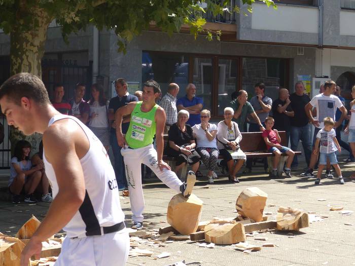 Kultura edo kirola, guztiak  129 1535470328219