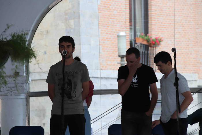 Txikienak ere saltoka 69 1561316765667