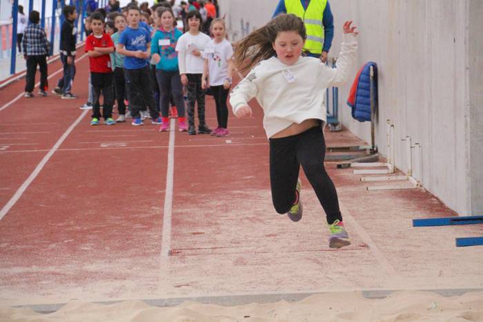 Eskola Txikien topaketak 420 35 1520602588748