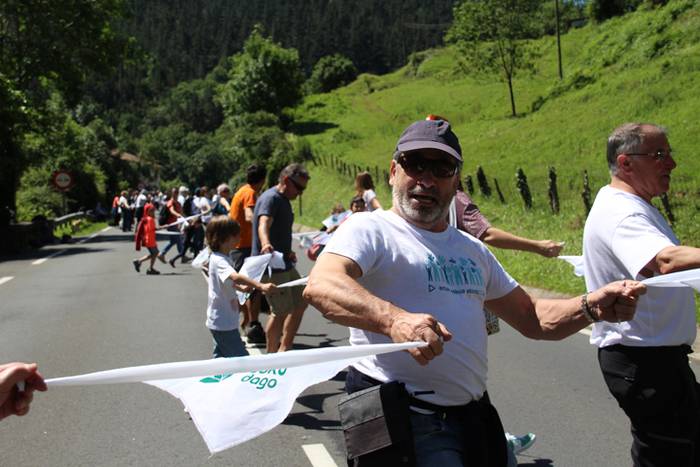 "Gu bezala, beste 100.000 za 81 1528637322092