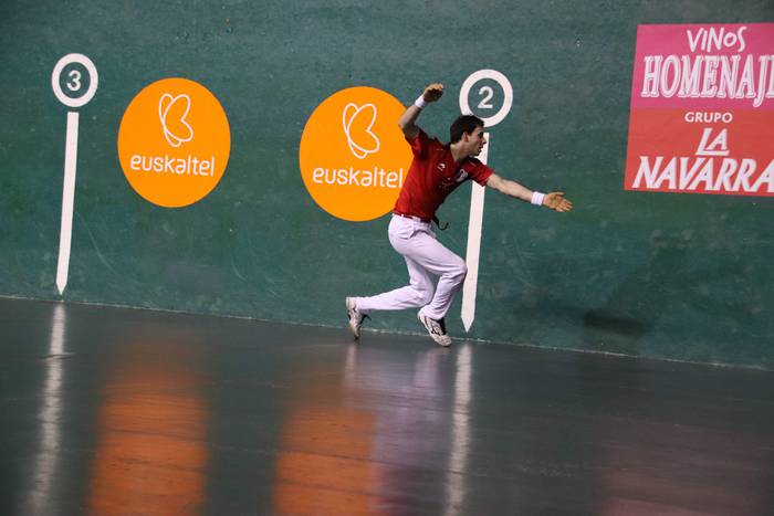 Altuna III eta Artola, Beoti 27 1550428417582