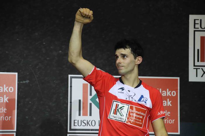 Hirugarren txapela etxera 47 1636921971788