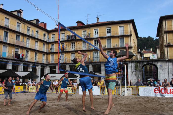 IX. Hondartzako Bolei Txapel 5 1536430354016