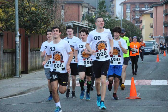 Lehiarik gabe korrika, Alegi 76 1577811946542