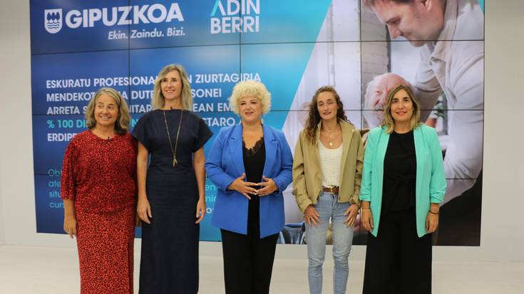 Zaintzaileek profesionaltasun ziurtagiria lortzeko aukera