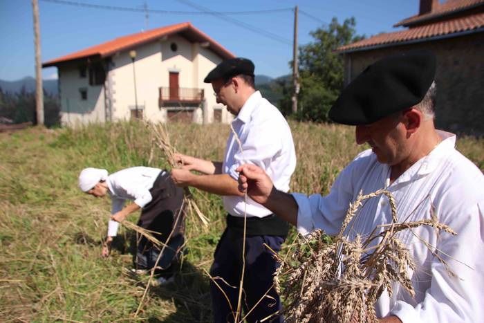 Garia bildu dute ogia egitek 46 1532422594656