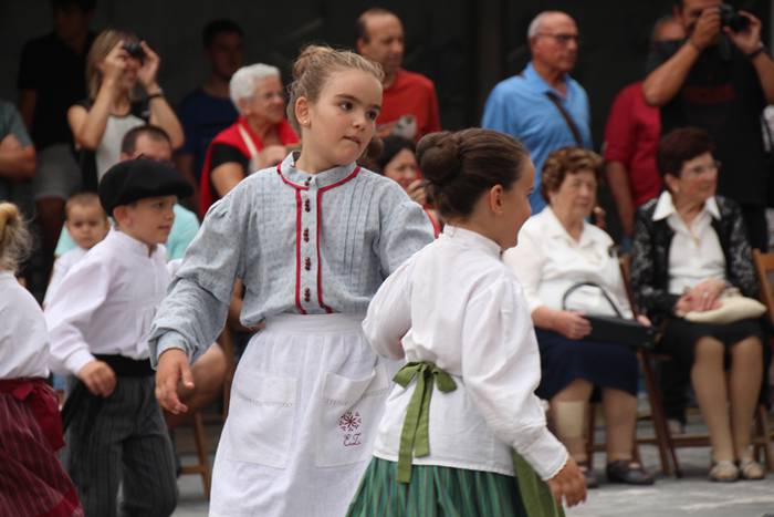 ADUNAKO AMA BIRJINAK 2017. A 14 1502798928582