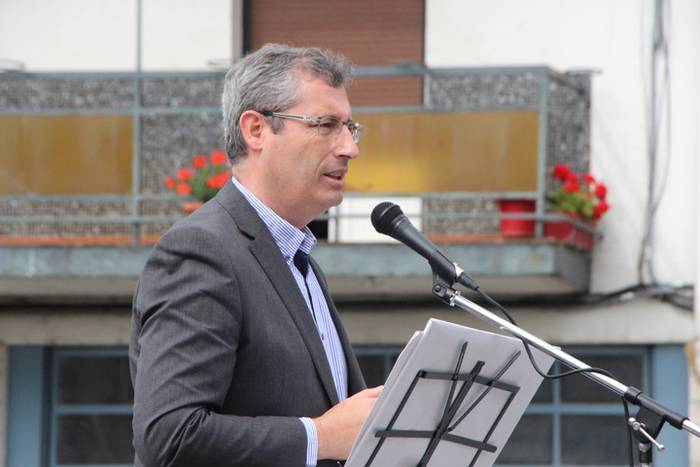 Ikaztegietako Eskola Txikiak Festa 12 1465744461243