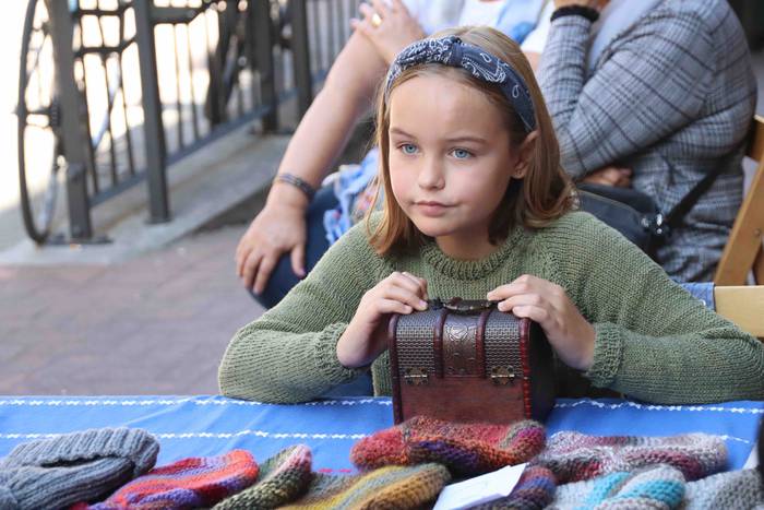 Argazki kamerak eskuan hartu 13 1569759111550