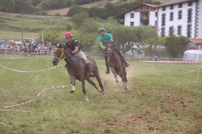 Zaldiak lasterka, gazteak desafioan 114 1472407369096