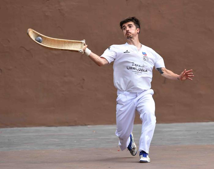 Ekitaldi hunkigarri, solidar 25 1654538301923