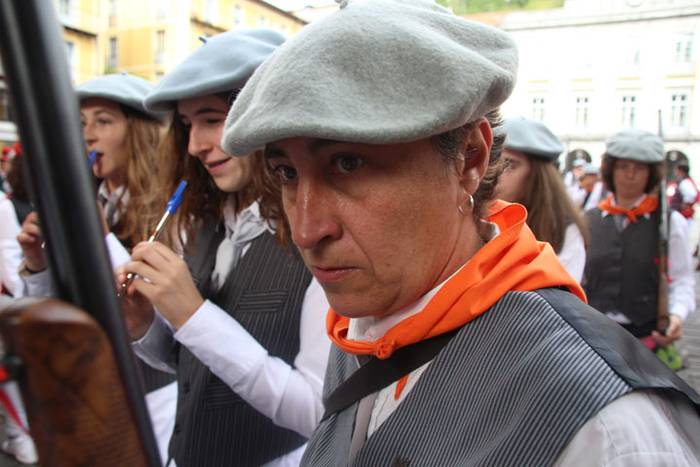 Lizarrez apaindutako kaleeta 122 1498311857020